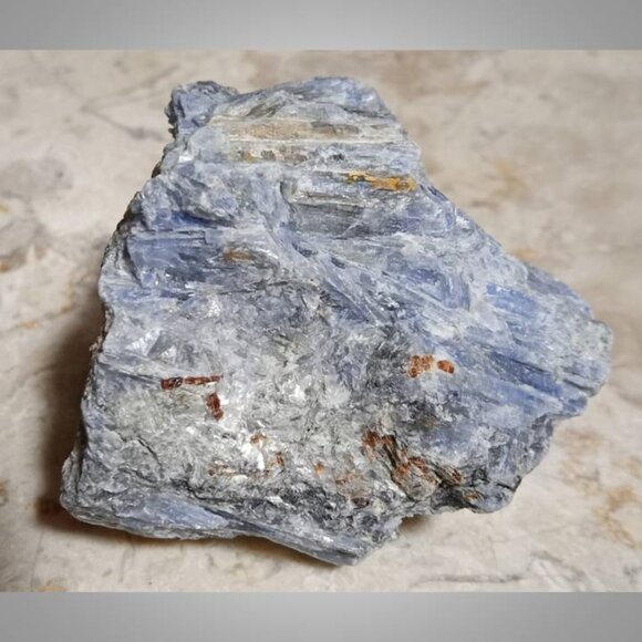 blue KYANITE stone rock crystal chunk : CHAKRA : serenity : honesty 01 - Picture 6 of 8